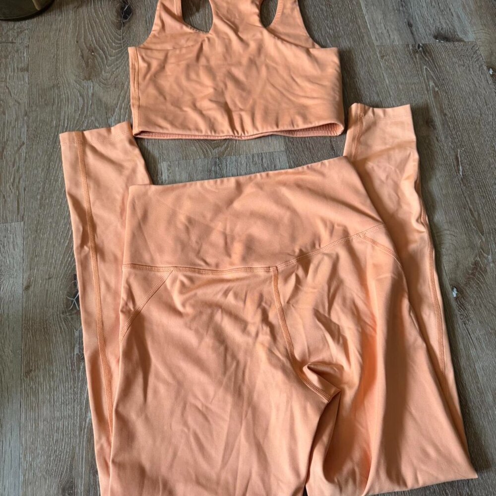 Girlfriend‎ Collective Orange Leggings and Sports Bra Set Size S